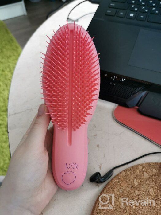 img 1 attached to TANGLE TEEZER massage brush The Ultimate, 20 cm review by Achara Chamniprasart ᠌