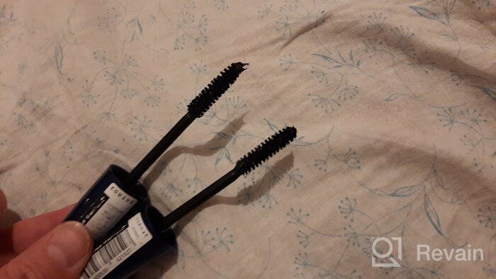img 2 attached to Maybelline New York Mascara The Classic Volum&quot; Express Triple Volume, Black review by Aneta Poss ᠌