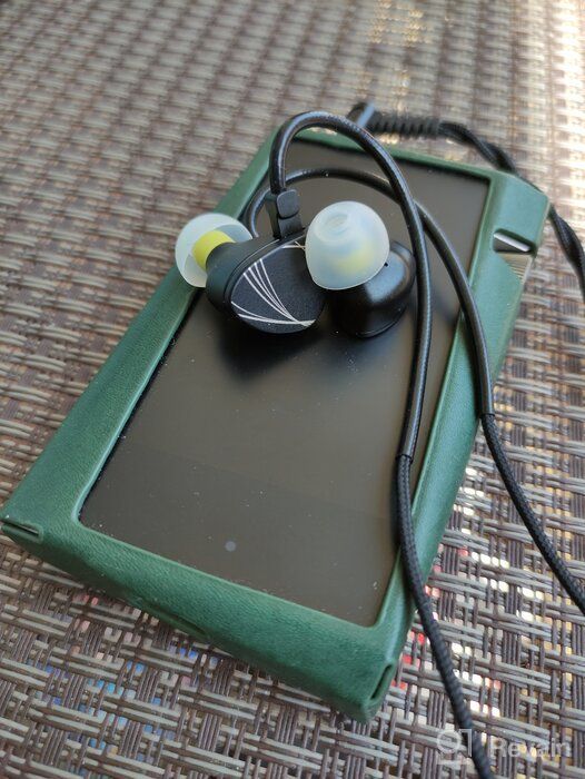 img 1 attached to 🎵 High Resolution Audio Player - Astell&Kern A&Norma SR25 in Moon Silver review by Siu Yun ᠌