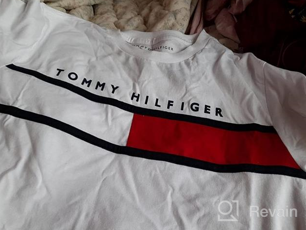 img 1 attached to 👕 Tommy Hilfiger Boys' Heather Medium T-Shirt: Stylish Tops, Tees & Shirts for Kids review by Steven Harmon