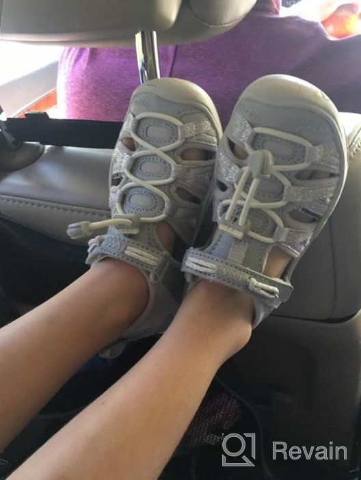 img 1 attached to 👞 KEEN Unisex Moxie Sandal SILVER Boys' Shoes: Stylish and Versatile Sandals review by Craig Sexton