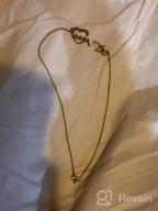 картинка 1 прикреплена к отзыву Ожерелье с инкрустацией из стерлингового серебра с персонализированным инициальным платочком – персонализированные ожерелья с именной биркой для девочек и женщин – уникальные подарки. от Ashlee Washington