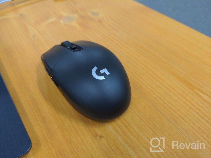 img 2 attached to Logitech G305 Lightspeed: The Ultimate Wireless Gaming Mouse review by Eh Pyaw Paw ᠌