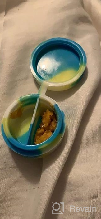 img 1 attached to Vitakiwi'S 2-Piece Non-Stick Wax Silicone Concentrate Containers: Keep Concentrates Fresh And Clean! review by Michelle Miller