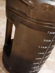 img 7 attached to Мотивационная бутылка для воды на 1 галлон с маркировкой времени - большой кувшин для воды на 128 унций с соломинкой, ремешком и ручкой для ежедневного увлажнения и тренировок в тренажерном зале - большая бутылка для воды без BPA (черная)