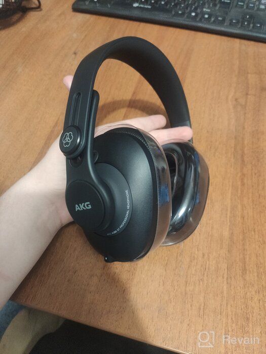 img 2 attached to AKG K361BT Bluetooth Studio Headphones - Over-Ear, Closed-Back, and Foldable review by Quc Bnh  (MC) ᠌