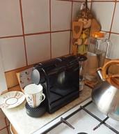 img 1 attached to Coffee capsule machine De&quot;Longhi Nespresso Essenza Mini EN 85, lime review by Mria Cukalasz ᠌