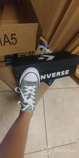 img 1 attached to Taylor Seasonal Canvas Sneaker by Converse review by Muharik Khalifa