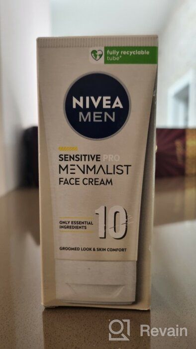 img 1 attached to Nivea Men Face Cream Sensitive Pro Menmalist: Gentle Skincare Solution for Men, 75 ml review by Agata Kozio ᠌