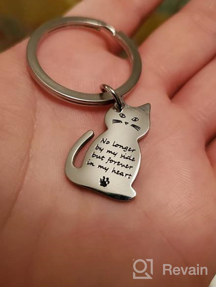 img 1 attached to 🐾 Eigso Cat Memorial Keychain - Forever in My Heart, Sympathy Gift for Cat Loss and Remembrance review by Andre Young