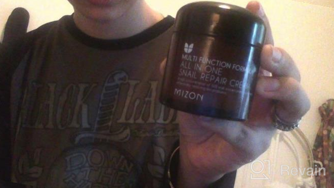 img 1 attached to MIZON Snail Repair Cream, Face Moisturizer With Snail Mucin Extract, All In One Snail Repair Cream, Recovery Cream, Korean Skincare, Wrinkle & Blemish Care (2.53 Fl Oz (Pack Of 1)) review by Braxton Jackson