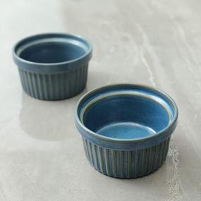 img 2 attached to Набор из 6 керамических формочек Selamica 8 унций - можно использовать в духовке для выпечки суфле, крем-брюле и многого другого в цейлонском синем цвете