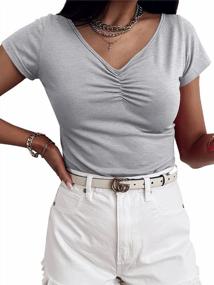 img 3 attached to Эластичная плиссированная женская футболка с v-образным вырезом, базовая хлопковая футболка с коротким рукавом от YOBECHO