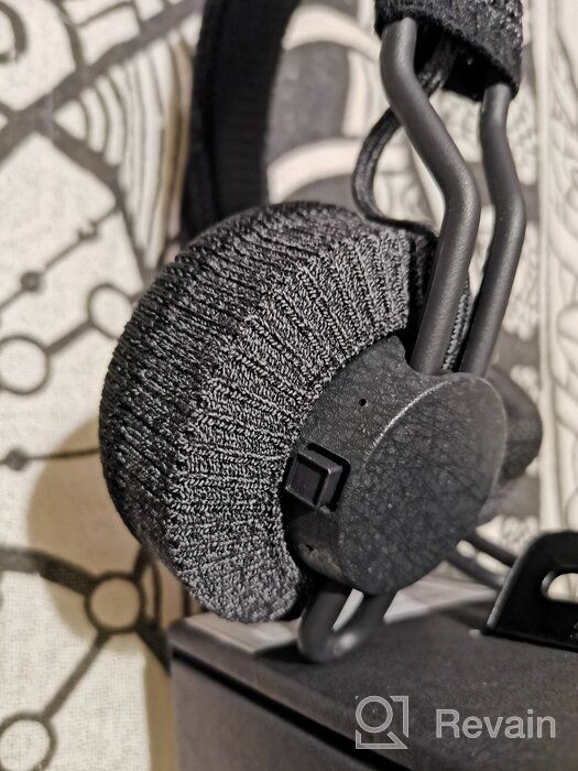 img 2 joint à Adidas RPT 01 Wireless Bluetooth Headphones révision par Somchai Promsombat ᠌