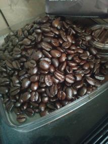 img 5 attached to Starbucks Dark Roast Whole Bean Coffee – Espresso Roast 🔥 – 100% Arabica – Pack of 6 Bags (12 oz. each)
