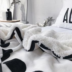img 1 attached to CLOTHKNOW Флисовое фланелевое одеяло для кровати, белое, идеальное одеяло из шерпы с черными полукруглыми точками - ультрамягкий уютный плюш, полный / размер королевы, 79 дюймов × 90