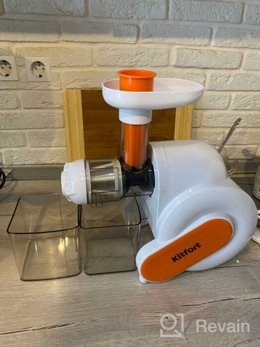 img 1 attached to Kitfort KT-1110-1 screw juicer, green review by Agata Julia Ickiewic ᠌