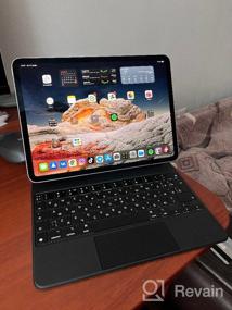 img 5 attached to Чехол-клавиатура CHESONA для iPad Pro 11 2020 года с 5-в-1 USB-C хабом, подсветкой 7 цветов, держателем для карандаша - умная магическая клавиатура для iPad Pro 11 дюймов (2020/2018) черного цвета.