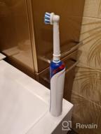 img 1 attached to Electric Toothbrush Oral-B PRO 2 2000 Cross Action, white/blue review by Rusna Djanur Buana ᠌