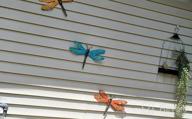img 1 attached to Scwhousi Metal Dragonfly Wall Decor Outdoor Garden Fence Art,Hanging Decorations For Living Room, Bedroom, 3 Pack review by John Kahsar