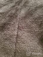 картинка 1 прикреплена к отзыву Комплект плюшевых фиолетовых постельных одеял - 3-слойное фланелевое флисовое одеяло размера "queen-size" и бархатное одеяло из шерпы с 2 наволочками. Тяжелое тепло для зимы, дышащая и моющаяся для максимального комфорта. от Nicholas Dobson
