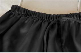img 1 attached to Женский атласный пижамный комплект: майка с V-образным вырезом и шорты с рюшами - LYANER