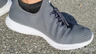 картинка 1 прикреплена к отзыву Running Lightweight Breathable Fashion Sneakers Men's Shoes от Jeff Swan