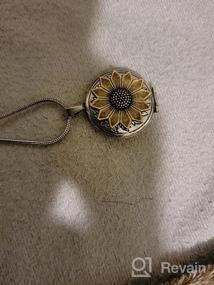 img 7 attached to Настраиваемое ожерелье-медальон в форме сердца, подвеска с выгравированным именем и фотографией, вмещающая 2 фотографии, винтажные плавающие медальоны на память для женщин