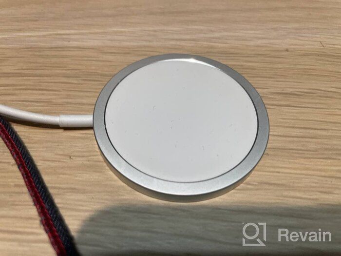 img 1 attached to Apple Magsafe Charger Wireless Charger Qi Power: 15W White review by Hayden Lim (Hayden L ᠌