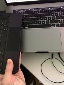 img 6 attached to Чехол-клавиатура CHESONA для iPad Pro 11 2020 года с 5-в-1 USB-C хабом, подсветкой 7 цветов, держателем для карандаша - умная магическая клавиатура для iPad Pro 11 дюймов (2020/2018) черного цвета.