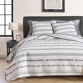 img 4 attached to Boho White Quilt Set Full Queen Size - 3 Pieces Black And White Geometric Arrow Striped Bedspread, Soft Microfiber Coverlet For All Seasons - Includes 1 Quilt And 2 Pillow Shams By FlySheep