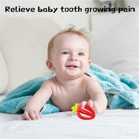 img 1 attached to 🍓 HAPMARS Baby Teething Ball: Многофактурный зубочистка в форме клубники для успокоения десен - мягкая силиконовая игрушка-погрызушка без содержания Бисфенола A, идеальная для детей от 0 до 6 и от 6 до 12 месяцев (красный).