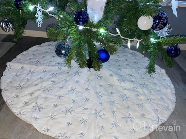 img 1 attached to 48-Inch Christmas Tree Skirt: White Plush With Gold Sequin Snowflake & Faux Fur. Perfect Holiday Party Decorations For A Merry Xmas! review by Devin Henry