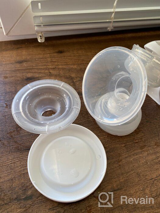 img 3 attached to Effortless Comfort: Philips Avent Manual Breast Pump for Optimal Breastfeeding Experience review by Hongseok Bak ᠌