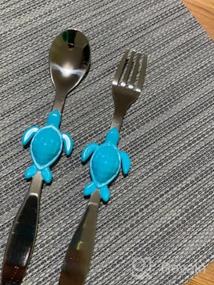 img 5 attached to Сделайте прием пищи веселым и легким с KidsFunwares Робот-контроль порций Набор столовой посуды с разделенными тарелками