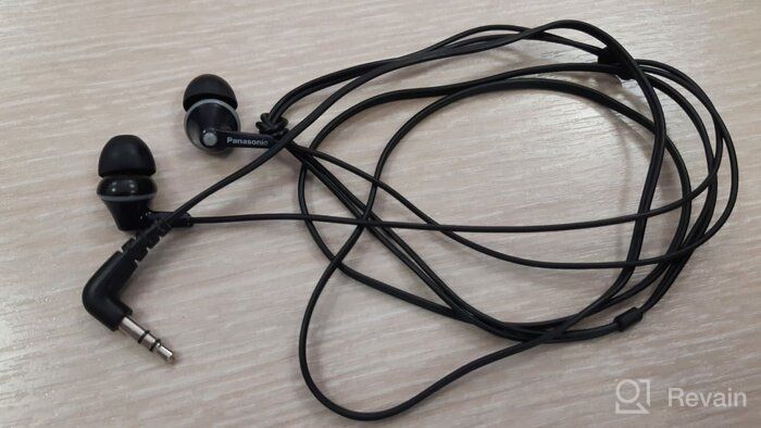 img 1 attached to Panasonic Wired Earphones Black RP HJE125E K review by Yusri Yieotal Otai ᠌