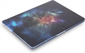 img 1 attached to Защитите свой MacBook Pro 16 дюймов, модель 2021–2023 гг., с жестким чехлом UESWILL — дизайн с узором Nebula Green и салфеткой из микрофибры в комплекте