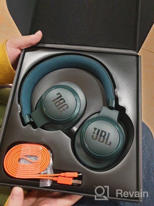 img 1 attached to 🔊 Renewed JBL LIVE 500BT Over-the-Ear Headphones in Black - JBLLIVE500BTBLKAM review by Agata Swornowska-Kur ᠌