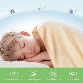 img 1 attached to Охлаждающее одеяло из дышащего бамбука от LUXEAR - идеально подходит для тех, кто спит в горячем состоянии, в ночное время и в любое время года. Ультрамягкий и легкий, с технологией Arc-Chill и Q-Max&gt;0.3.