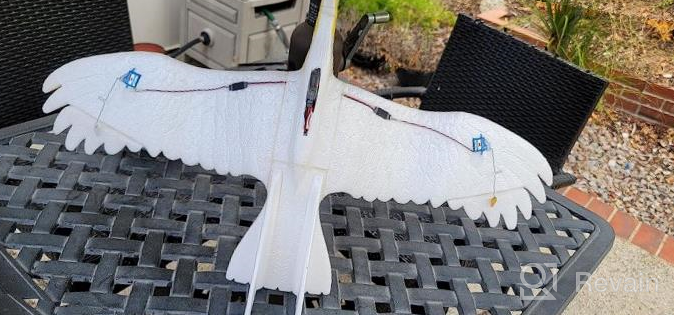 img 1 attached to Reach New Heights With The GEOGLIDE™ Soaring Hawk Glider Kit - 33-Inch Wingspan review by Jeff Swan