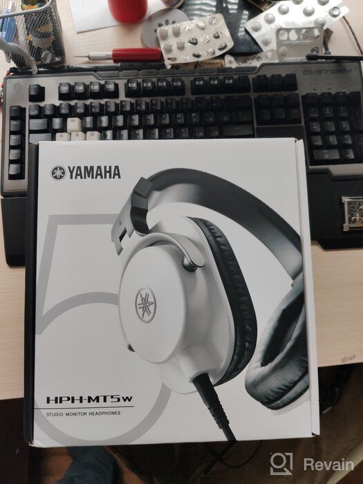img 3 attached to Yamaha Black HPH-100B Dynamic Closed-Back Headphones review by Eunu ᠌