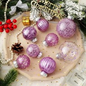 img 1 attached to Набор из 25 больших прозрачных пластиковых рождественских шаров - небьющиеся декоративные елочные шары с нежными светло-фиолетовыми украшениями, 2,36 дюйма в диаметре