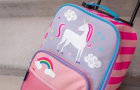 img 3 attached to Красочный детский чемодан на колесиках - идеальная ручная кладь для путешествий и учебы, размеры 16 х 11,5 х 6 дюймов, с дизайном единорога для мальчиков и девочек всех возрастов - идеальный детский багаж