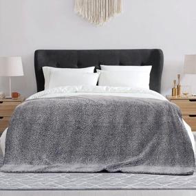 img 3 attached to Оставайтесь в тепле и уюте с пушистым плюшевым флисовым одеялом STFLY Sherpa для дивана, дивана и кровати - идеальное зимнее роскошное одеяло для взрослых (черное, 60 X 80 дюймов)