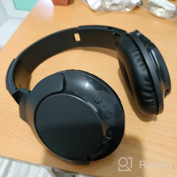 img 2 attached to 🎧 Enhance Your Audio Experience with Philips BASS+ SHB3175 Wireless Headphones - Matte White, Offering up to 12 Hours of Playtime review by Abhey Vohra ᠌