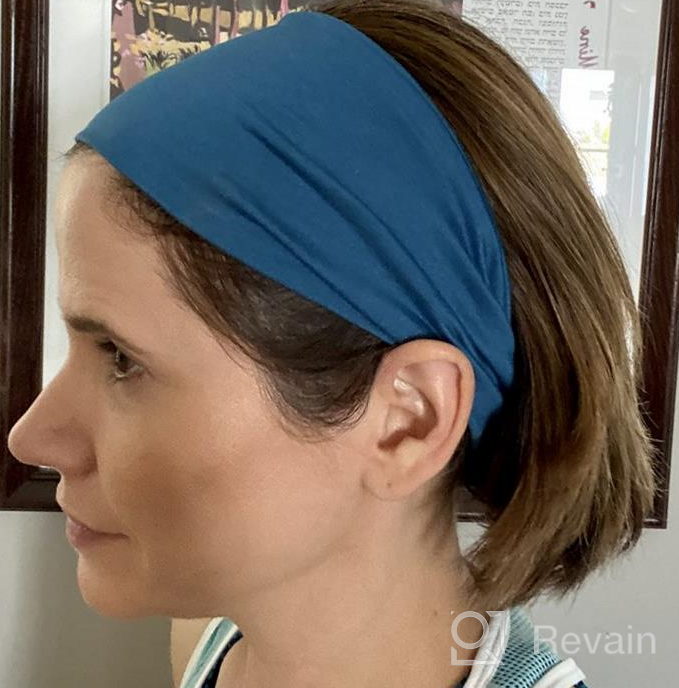 img 1 attached to Stay Comfortable And Focused With Non-Slip Women'S Workout Headbands review by Carlos Barete