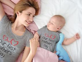 img 2 attached to Комплект одинаковых рубашек «Мама и я» ко Дню первой матери - идеальный подарок для новой мамы
