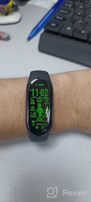 img 1 attached to Smart Xiaomi Mi Band 7 Global bracelet for Russia, black review by Abhey Abhey ᠌