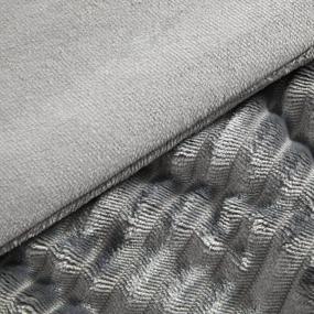 img 3 attached to Сохраняйте стильный уют с комплектом одеяла TILLYOU Corduroy King - мягкий и теплый комплект постельного белья из полиэстера серого цвета - включает 3 предмета с 2 наволочками