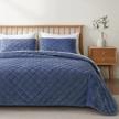 soft and stylish veeyoo king size quilt set in modern geometric design, perfect for year-round use logo